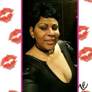 Meet your Posher, Tonya